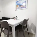 102 Garibaldi Tra Mare E Mare Apartament