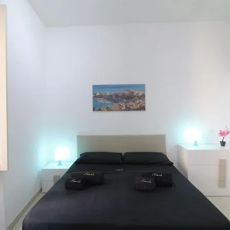 102 Garibaldi Tra Mare E Mare * トラーパニ