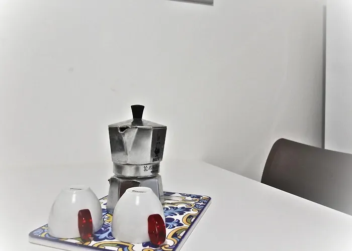 102 Garibaldi Tra Mare E Mare 트라파니